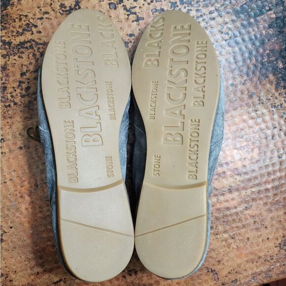 Blackstone FL58 Gray Suede Studded Chukka Boot - Picture 13 of 16